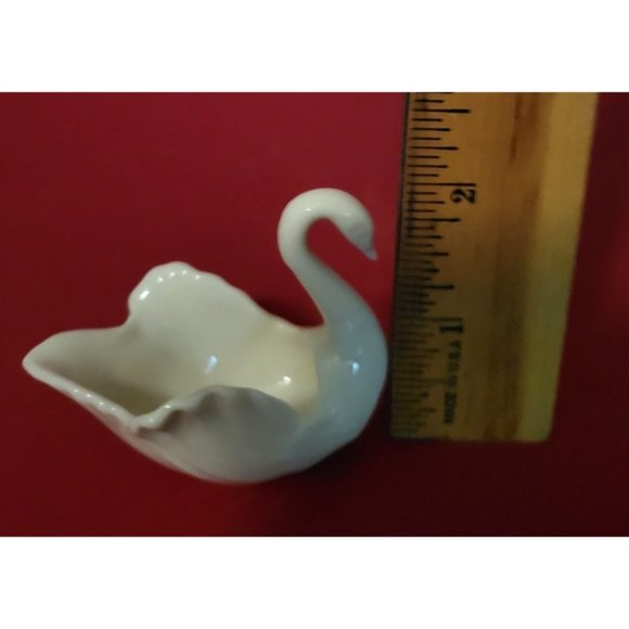 "To The Bride" Lenox Cream Swan - Picture 9 of 11